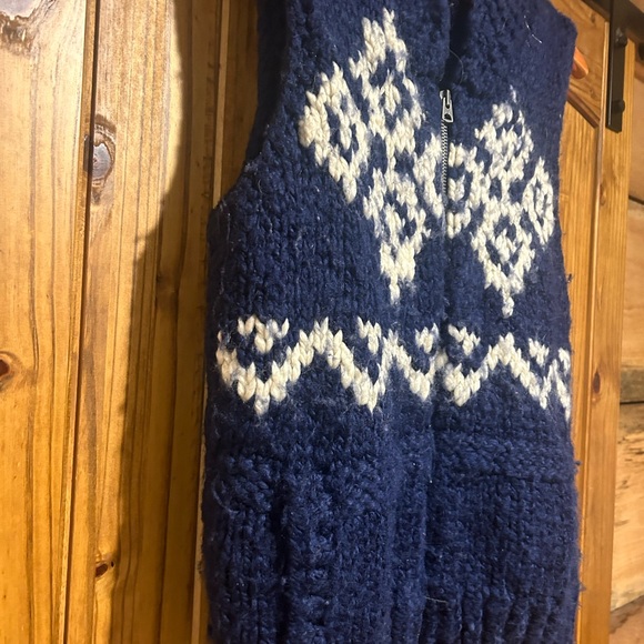 Blue knit sweater vest - Picture 3 of 5